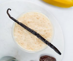 Coffee shake (banana, dates added)
